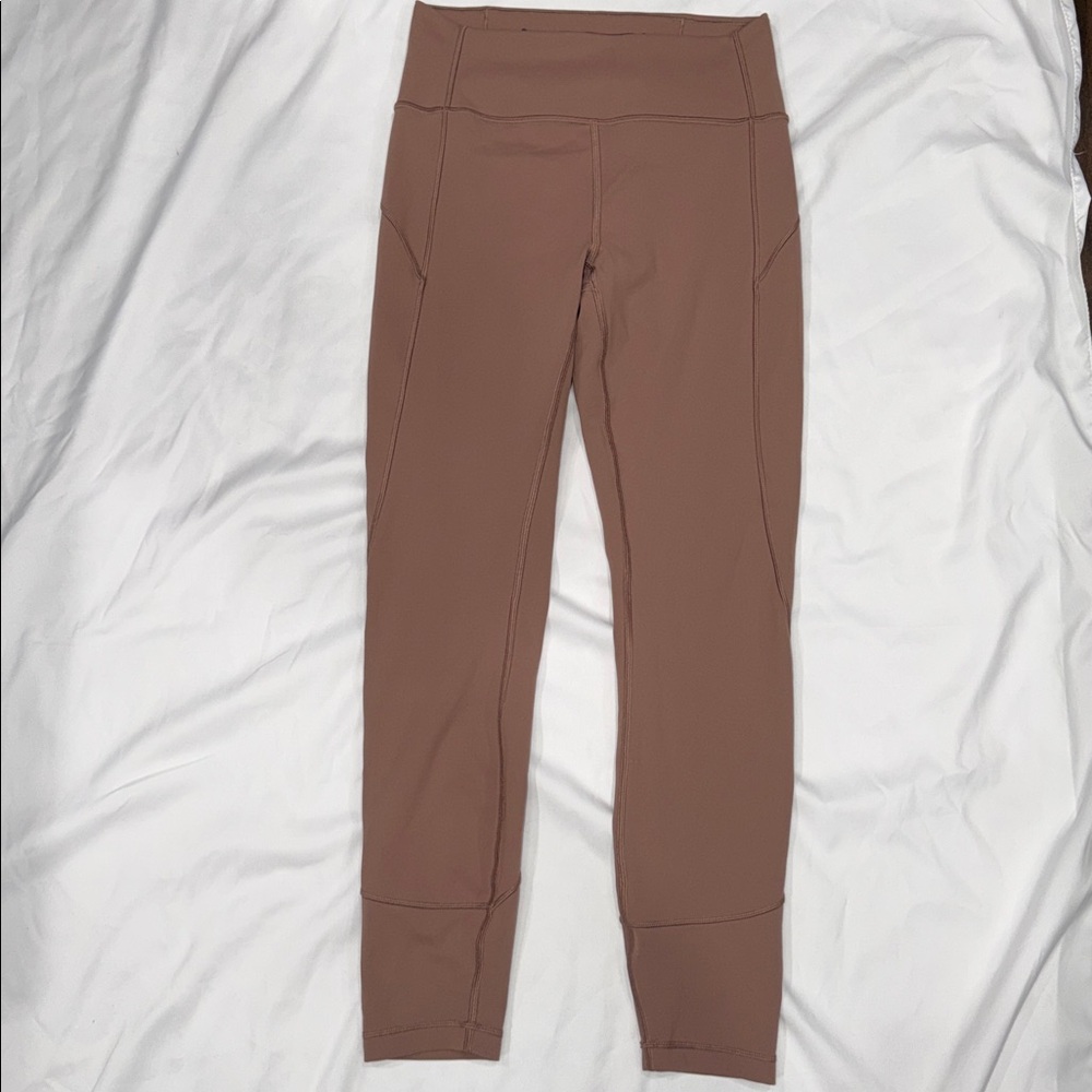 Lululemon In Movement Tight 25" *Everlux Size 6